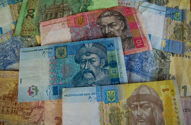 Формирование валютного курса в Украине и его влияние на макроэкономические параметры развития
